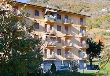 Jolie Plaine Apartment Aosta